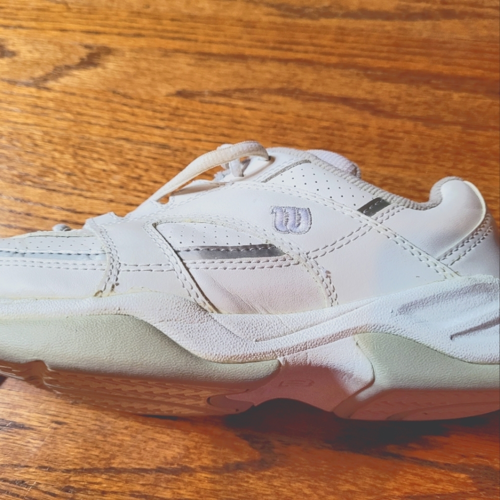 Wilson tennis shoes